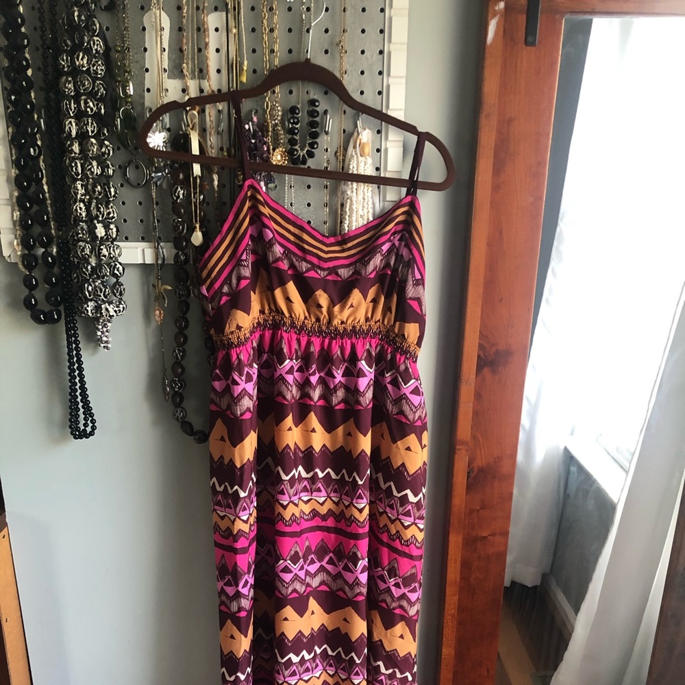 Maternity maxi dress
